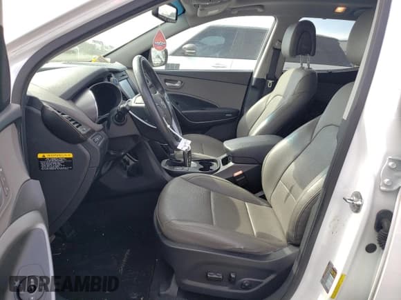 ✅ 2017 Hyundai Santa Fe 2.4L • VIN: 5NMZU3LB1HH038195 • Лот: 42527114. Опубликован ранее на Copart с пробегом 62 020 миль. Бесплатный доступ к архиву аукционных продаж из США и подробный отчёт об истории автомобиля на DreamBid. Изображение 7.