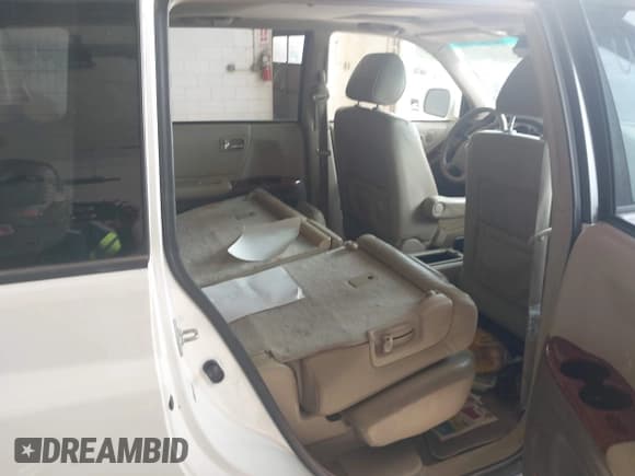 ✅ 2007 Toyota Highlander w/3rd Row • VIN: JTEEP21A170193169 • Lot: 42519190. Wystawiony na IAAI z przebiegiem 219 447 mil. Bezpłatny archiwum sprzedaży aukcyjnych z USA i szczegółowy raport historii pojazdu na DreamBid. Zdjęcie 8.