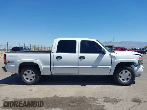 2006 GMC Sierra 1500 SLE1 с VIN 2GTEK13Z961350529, выставлен на аукционе IAAI как лот 42452893 с пробегом 180 106 миль миль и . История ставок и продаж доступна на DreamBid. Изображение 13.