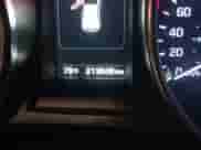 2017 Hyundai Santa Fe 2.0T z VIN 5XYZUDLA4HG424259, wystawiony jako IAAI lot #42657783 z przebiegiem 213 040 mil mil oraz . Historia ofert i sprzedaży dostępna na DreamBid. Obrazek 7.