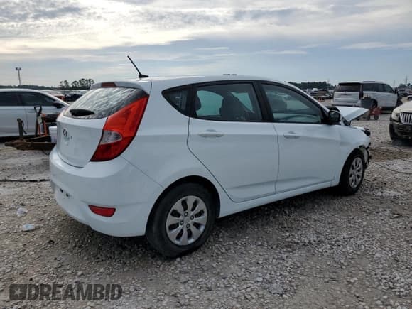 ✅ 2016 Hyundai Accent SE • VIN: KMHCT5AE0GU254981 • Лот: 69817994. Опубликован ранее на Copart с пробегом 55 587 миль. Бесплатный доступ к архиву аукционных продаж из США и подробный отчёт об истории автомобиля на DreamBid. Изображение 3.