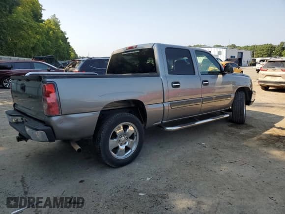 ✅ 2007 Chevrolet Silverado 1500 LT2 • VIN: 2GCEC13Z571135759 • Lot: 66326164. Listed on Copart with 132,065 mi. Free auction sales archive from the USA and detailed vehicle history report at DreamBid. Image 3.