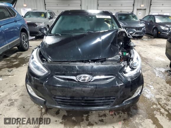 ✅ 2014 Hyundai Accent SE • VIN: KMHCU5AE8EU165086 • Лот: 44141485. Опубликован ранее на Copart с пробегом 55 548 миль. Бесплатный доступ к архиву аукционных продаж из США и подробный отчёт об истории автомобиля на DreamBid. Изображение 5.