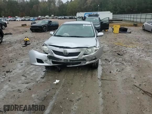 ✅ 2009 Toyota Corolla LE • VIN: JTDBL40E69J007383 • Lot: 90519975. Wystawiony na Copart z przebiegiem 151 798 mil. Bezpłatny archiwum sprzedaży aukcyjnych z USA i szczegółowy raport historii pojazdu na DreamBid. Zdjęcie 13.