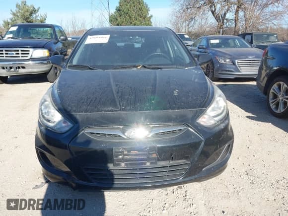 ✅ 2012 Hyundai Accent GS • VIN: KMHCT5AE7CU034585 • Lot: 43684904. Wystawiony na IAAI z przebiegiem 123 424 mil. Bezpłatny archiwum sprzedaży aukcyjnych z USA i szczegółowy raport historii pojazdu na DreamBid. Zdjęcie 6.