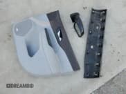 ✅ 2017 GMC Acadia SLT • VIN: 1GKKNMLSXHZ197964 • Lot: 84756705. Wystawiony na Copart z przebiegiem 163 263 mil. Bezpłatny archiwum sprzedaży aukcyjnych z USA i szczegółowy raport historii pojazdu na DreamBid. Zdjęcie 13.