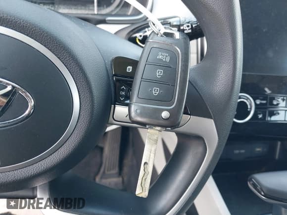 ✅ 2023 Hyundai Tucson SE • VIN: 5NMJACAE6PH248924 • Lot: 43101972. Wystawiony na IAAI z przebiegiem 77 071 mil. Bezpłatny archiwum sprzedaży aukcyjnych z USA i szczegółowy raport historii pojazdu na DreamBid. Zdjęcie 11.