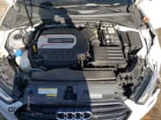 ✅ 2019 Audi S3 Premium Plus • VIN: WAUB1GFF1KA092594 • Lot: 36211643. Wystawiony na Copart z przebiegiem 19 212 mil. Bezpłatny archiwum sprzedaży aukcyjnych z USA i szczegółowy raport historii pojazdu na DreamBid. Zdjęcie 11.