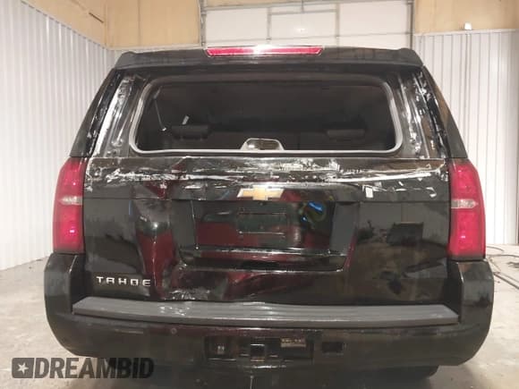 ✅ 2017 Chevrolet Tahoe LT • VIN: 1GNSKBKC6HR299126 • Lot: 41300644. Listed on IAAI with 124,821 mi. Free auction sales archive from the USA and detailed vehicle history report at DreamBid. Image 6.