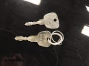 ✅ 1985 BMW 3 Series • VIN: WBAAC7404F0675709 • Лот: 42149470. Опубликован ранее на IAAI с пробегом 199 001 миль. Бесплатный доступ к архиву аукционных продаж из США и подробный отчёт об истории автомобиля на DreamBid. Изображение 11.