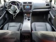 ✅ 2019 Subaru Legacy Limited • VIN: 4S3BNAN64K3014529 • Lot: 92629085. Wystawiony na Copart z przebiegiem 137 941 mil. Bezpłatny archiwum sprzedaży aukcyjnych z USA i szczegółowy raport historii pojazdu na DreamBid. Zdjęcie 8.