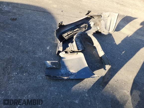 2006 Honda Accord LX с VIN 1HGCM56456A131163, выставлен на аукционе Copart как лот 82645545 с пробегом 260 201 миль миль и Списание • Salvage title. История ставок и продаж доступна на DreamBid. Изображение 12.