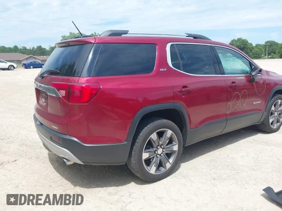 ✅ 2019 GMC Acadia SLT • VIN: 1GKKNWLS1KZ128356 • Lot: 42552871. Wystawiony na IAAI z przebiegiem 101 252 mil. Bezpłatny archiwum sprzedaży aukcyjnych z USA i szczegółowy raport historii pojazdu na DreamBid. Zdjęcie 4.