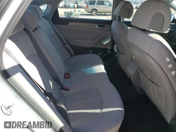 ✅ 2015 Hyundai Sonata SE • VIN: 5NPE24AF6FH239297 • Лот: 91515065. Опубликован ранее на Copart с пробегом 158 101 миль. Бесплатный доступ к архиву аукционных продаж из США и подробный отчёт об истории автомобиля на DreamBid. Изображение 10.