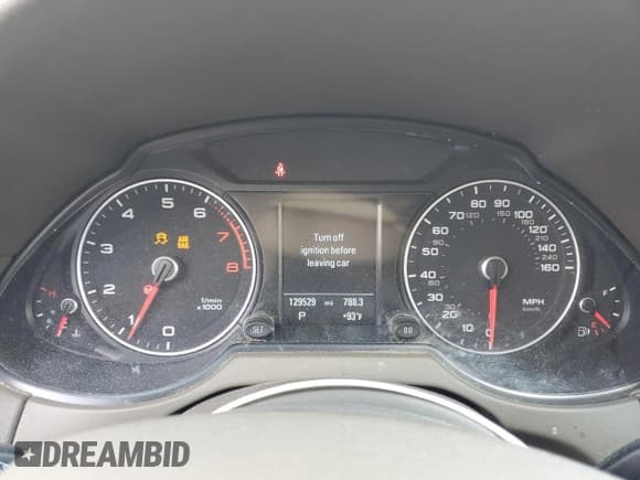 ✅ 2015 Audi Q5 Premium Plus • VIN: WA1LFAFP1FA086972 • Lot: 55564805. Wystawiony na Copart z przebiegiem 129 529 mil. Bezpłatny archiwum sprzedaży aukcyjnych z USA i szczegółowy raport historii pojazdu na DreamBid. Zdjęcie 9.