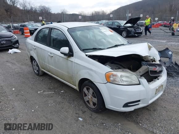 ✅ 2011 Chevrolet Aveo 1LT • VIN: KL1TD5DE2BB230366 • Lot: 41472714. Wystawiony na IAAI z przebiegiem 151 915 mil. Bezpłatny archiwum sprzedaży aukcyjnych z USA i szczegółowy raport historii pojazdu na DreamBid. Zdjęcie 1.