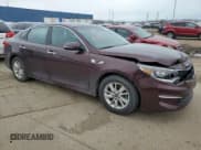 ✅ 2018 Kia Optima LX • VIN: 5XXGT4L38JG182985 • Lot: 50968415. Wystawiony na Copart z przebiegiem 77 115 mil. Bezpłatny archiwum sprzedaży aukcyjnych z USA i szczegółowy raport historii pojazdu na DreamBid. Zdjęcie 4.