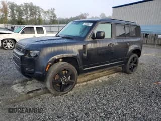 ✅ 2022 Land Rover Defender • VIN: SALE3ERU6N2066508 • Lot: 85700525. Listed on Copart with 107,356 mi. Free auction sales archive from the USA and detailed vehicle history report at DreamBid. Image 1.