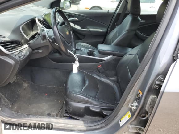 ✅ 2018 Chevrolet Volt LT • VIN: 1G1RA6S55JU142167 • Lot: 62053234. Wystawiony na Copart z przebiegiem 149 557 mil. Bezpłatny archiwum sprzedaży aukcyjnych z USA i szczegółowy raport historii pojazdu na DreamBid. Zdjęcie 7.