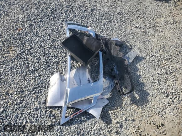 ✅ 2010 Chevrolet Malibu 1LT • VIN: 1G1ZC5E0XAF164156 • Лот: 53969295. Опубликован ранее на Copart с пробегом 241 527 миль. Бесплатный доступ к архиву аукционных продаж из США и подробный отчёт об истории автомобиля на DreamBid. Изображение 12.