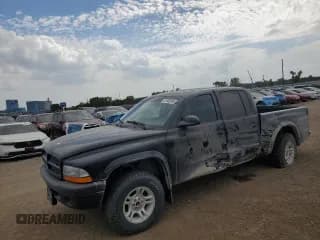 ✅ 2003 Dodge Dakota Sport • VIN: 1D7HG38X93S235495 • Lot: 81940545. Wystawiony na Copart z przebiegiem 111 326 mil. Bezpłatny archiwum sprzedaży aukcyjnych z USA i szczegółowy raport historii pojazdu na DreamBid. Zdjęcie 1.