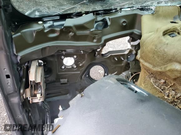 ✅ 2020 Dodge Charger Scat Pack • VIN: 2C3CDXGJ5LH166687 • Lot: 86093295. Wystawiony na Copart z przebiegiem Nie podano. Bezpłatny archiwum sprzedaży aukcyjnych z USA i szczegółowy raport historii pojazdu na DreamBid. Zdjęcie 9.