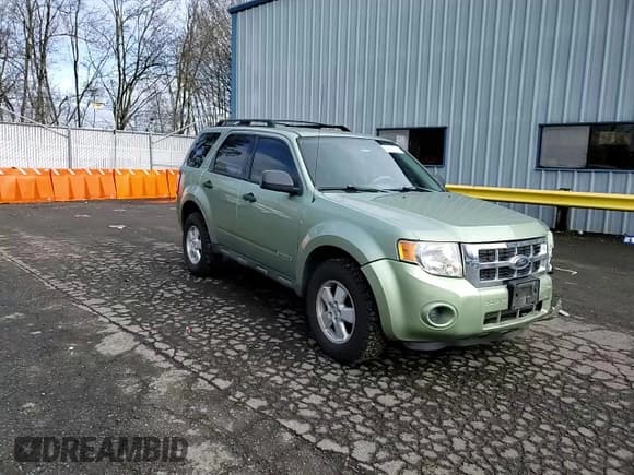✅ 2008 Ford Escape XLS • VIN: 1FMCU02Z58KE30129 • Lot: 48611765. Listed on Copart with 97,014 mi. Free auction sales archive from the USA and detailed vehicle history report at DreamBid. Image 12.