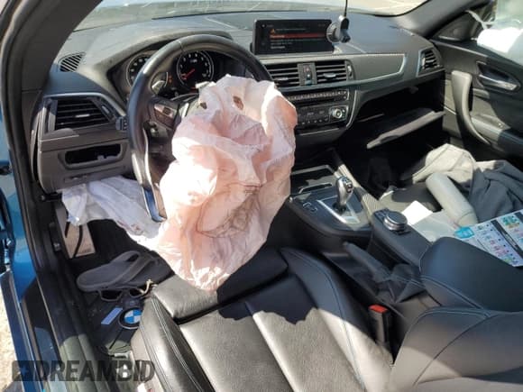 ✅ 2018 BMW M2 • VIN: WBS1J5C55J7B70123 • Лот: 66165655. Опубликован ранее на Copart с пробегом 44 803 миль. Бесплатный доступ к архиву аукционных продаж из США и подробный отчёт об истории автомобиля на DreamBid. Изображение 8.