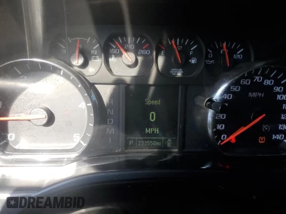 ✅ 2016 Chevrolet Silverado 1500 • VIN: 1GB1CUE87GF233659 • Лот: 84462775. Опубликован ранее на Copart с пробегом 233 550 миль. Бесплатный доступ к архиву аукционных продаж из США и подробный отчёт об истории автомобиля на DreamBid. Изображение 9.