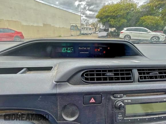 ✅ 2012 Toyota Prius Three • VIN: JTDKDTB3XC1027324 • Lot: 94631875. Listed on Copart with 221,273 mi. Free auction sales archive from the USA and detailed vehicle history report at DreamBid. Image 8.