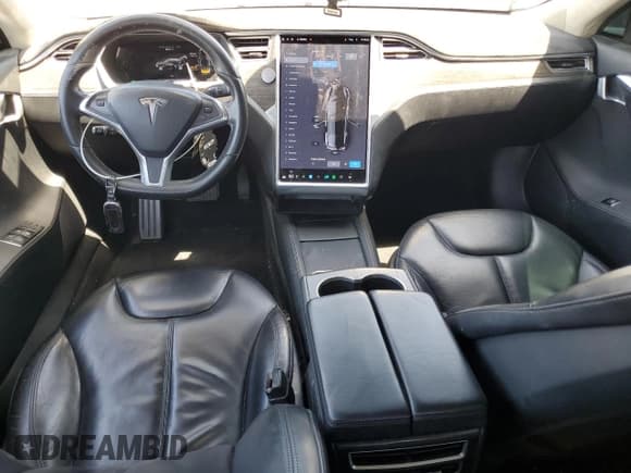 ✅ 2015 Tesla Model S 85D • VIN: 5YJSA1E20FF105704 • Лот: 63595755. Опубликован ранее на Copart с пробегом 97 827 миль. Бесплатный доступ к архиву аукционных продаж из США и подробный отчёт об истории автомобиля на DreamBid. Изображение 8.