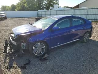 2021 Hyundai Ioniq SE с VIN KMHC65LD9MU255358, выставлен на аукционе Copart как лот 65084375 с пробегом 44 703 миль миль и Списание • Salvage title. История ставок и продаж доступна на DreamBid. Изображение 1.