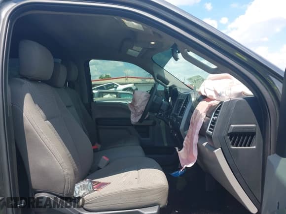 ✅ 2018 Ford F-250 XL • VIN: 1FT7W2BT0JEC17780 • Лот: 42715511. Опубликован ранее на IAAI с пробегом 84 377 миль. Бесплатный доступ к архиву аукционных продаж из США и подробный отчёт об истории автомобиля на DreamBid. Изображение 5.