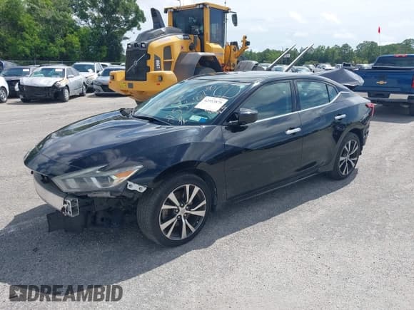 ✅ 2017 Nissan Maxima S • VIN: 1N4AA6AP6HC420197 • Lot: 42553878. Listed on IAAI with 79,515 mi. Free auction sales archive from the USA and detailed vehicle history report at DreamBid. Image 2.
