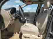 2002 Saturn VUE z VIN 5GZCZ23D22S811754, wystawiony jako Copart lot #56682225 z przebiegiem 282 775 mil mil oraz Szkoda całkowita • Salvage title. Historia ofert i sprzedaży dostępna na DreamBid. Obrazek 7.