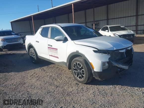 2022 Hyundai Santa Cruz SEL с VIN 5NTJBDAE0NH031390, выставлен на аукционе IAAI как лот 41352458 с пробегом 72 496 миль миль и . История ставок и продаж доступна на DreamBid. Изображение 1.