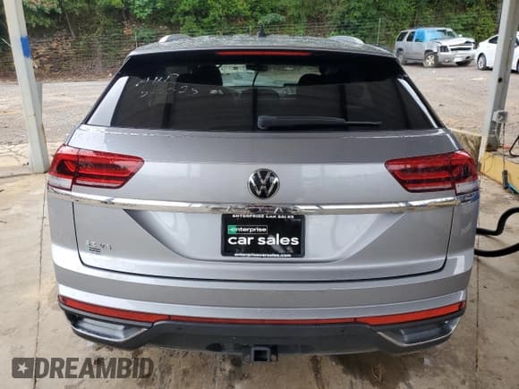 ✅ 2023 Volkswagen Atlas SE • VIN: 1V2WE2CAXPC214190 • Lot: 58906985. Listed on Copart with 27,091 mi. Free auction sales archive from the USA and detailed vehicle history report at DreamBid. Image 6.