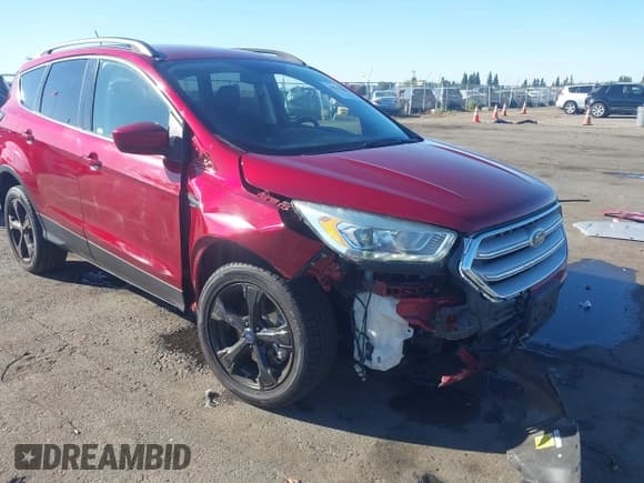 ✅ 2018 Ford Escape SEL • VIN: 1FMCU9HDXJUA86422 • Лот: 43395653. Опубликован ранее на IAAI с пробегом 109 501 миль. Бесплатный доступ к архиву аукционных продаж из США и подробный отчёт об истории автомобиля на DreamBid. Изображение 6.