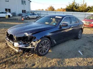✅ 2018 BMW 5 Series 530i xDrive • VIN: WBAJA7C59JWA74453 • Лот: 84631765. Опубликован ранее на Copart с пробегом 110 008 миль. Бесплатный доступ к архиву аукционных продаж из США и подробный отчёт об истории автомобиля на DreamBid. Изображение 1.