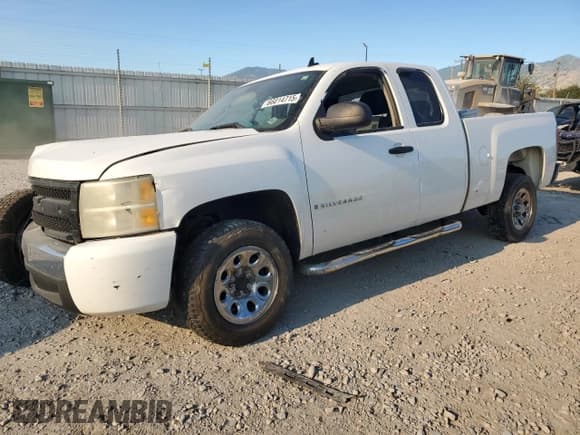 ✅ 2008 Chevrolet Silverado 1500 1LT • VIN: 1GCEC19C28Z259225 • Lot: 66014715. Listed on Copart with 184,599 mi. Free auction sales archive from the USA and detailed vehicle history report at DreamBid. Image 1.