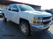 ✅ 2018 Chevrolet Silverado 1500 LT • VIN: 1GCRCREC1JZ131313 • Lot: 43358252. Wystawiony na IAAI z przebiegiem 143 554 mil. Bezpłatny archiwum sprzedaży aukcyjnych z USA i szczegółowy raport historii pojazdu na DreamBid. Zdjęcie 1.