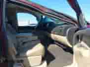 2008 Chevrolet Silverado 1500 1LT z VIN 2GCEK190481320852, wystawiony jako IAAI lot #43398883 z przebiegiem 337 087 mil mil oraz . Historia ofert i sprzedaży dostępna na DreamBid. Obrazek 5.