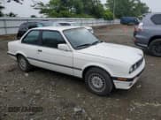 ✅ 1991 BMW 3 Series • VIN: WBAAA231XMEC55197 • Lot: 61078595. Wystawiony na Copart z przebiegiem 171 281 mil. Bezpłatny archiwum sprzedaży aukcyjnych z USA i szczegółowy raport historii pojazdu na DreamBid. Zdjęcie 4.