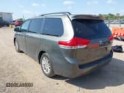 ✅ 2012 Toyota Sienna XLE • VIN: 5TDYK3DC6CS272699 • Lot: 43167971. Listed on IAAI with 133,927 mi. Free auction sales archive from the USA and detailed vehicle history report at DreamBid. Image 3.