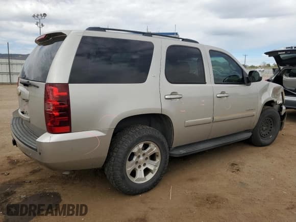 ✅ 2007 Chevrolet Tahoe LT • VIN: 1GNFC13J37R367709 • Lot: 86232195. Listed on Copart with 226,290 mi. Free auction sales archive from the USA and detailed vehicle history report at DreamBid. Image 3.