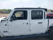 ✅ 2023 Jeep Gladiator Sport S • VIN: 1C6HJTAG3PL532694 • Лот: 42446863. Опубликован ранее на IAAI с пробегом 40 525 миль. Бесплатный доступ к архиву аукционных продаж из США и подробный отчёт об истории автомобиля на DreamBid. Изображение 17.