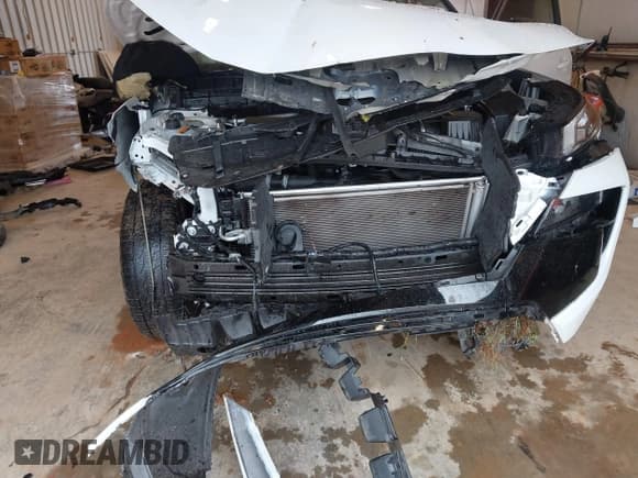 ✅ 2025 Nissan Rogue SV • VIN: 5N1BT3BB3SC774269 • Lot: 43556184. Listed on IAAI with 45,425 mi. Free auction sales archive from the USA and detailed vehicle history report at DreamBid. Image 6.