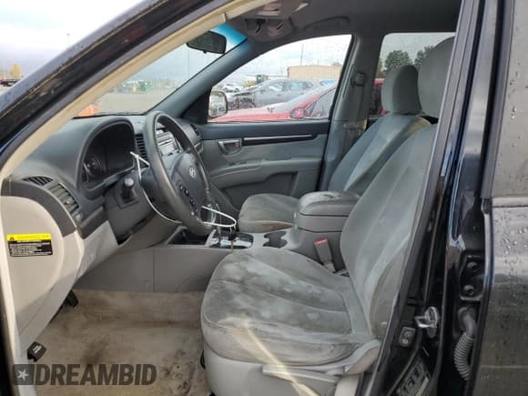 ✅ 2008 Hyundai Santa Fe GLS • VIN: 5NMSG73D98H133654 • Lot: 73875314. Listed on Copart with 192,670 mi. Free auction sales archive from the USA and detailed vehicle history report at DreamBid. Image 7.