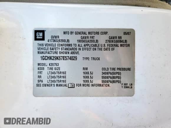 2007 Chevrolet Silverado 2500HD Work Truck с VIN 1GCHK29K67E574029, выставлен на аукционе Copart как лот 84999415 с пробегом 168 194 миль миль и Чистый • Clean title. История ставок и продаж доступна на DreamBid. Изображение 13.