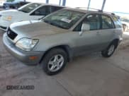 ✅ 2000 Lexus RX 300 • VIN: JT6HF10U1Y0149546 • Lot: 71520065. Wystawiony na Copart z przebiegiem 162 483 mil. Bezpłatny archiwum sprzedaży aukcyjnych z USA i szczegółowy raport historii pojazdu na DreamBid. Zdjęcie 1.